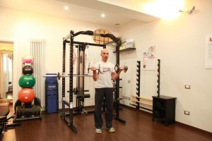Personal Trainer Bologna - "Curl con in manubri" per i muscoli bicipiti